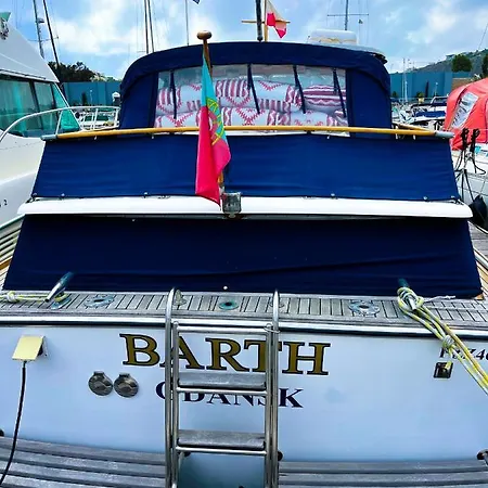 Botel In A Yacht - Algarve *