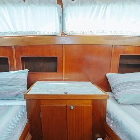 In A Yacht - Algarve